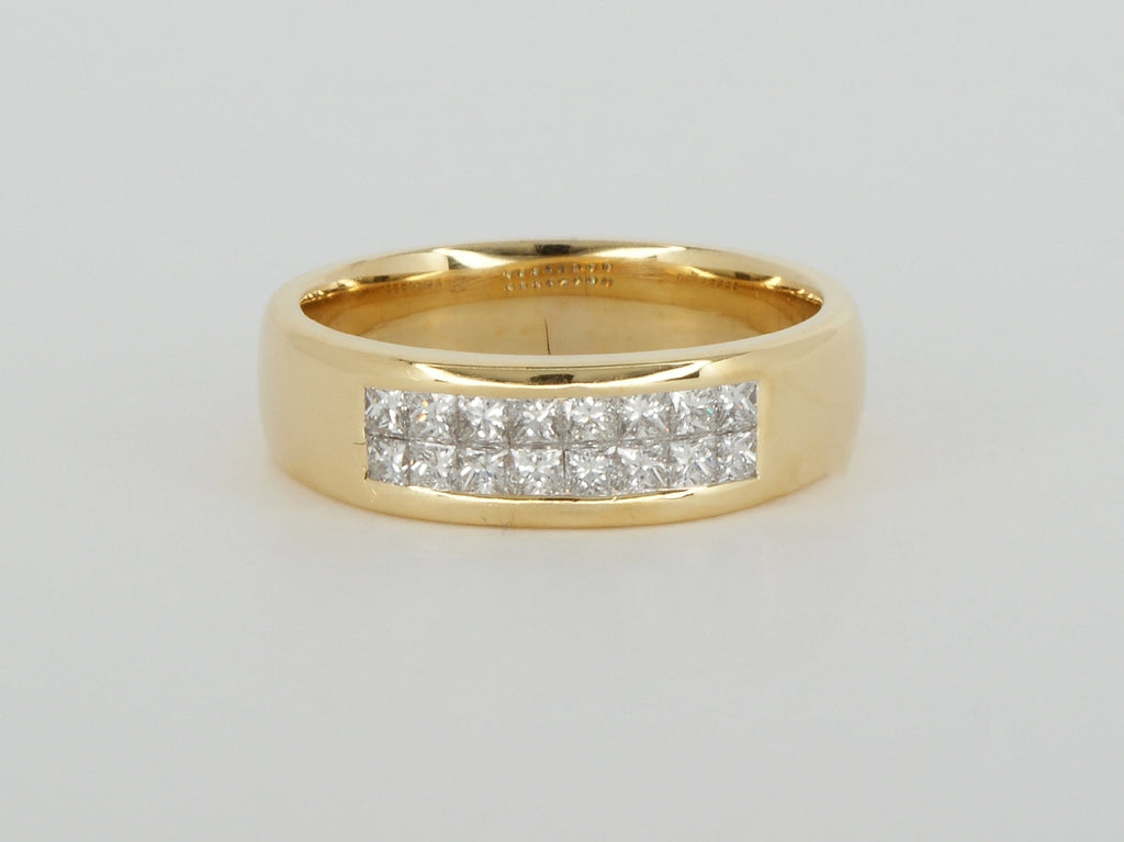 18k Yellow Gold 16 Diamonds Diamond Ring Availabel at The Vault Fine Jewellery 