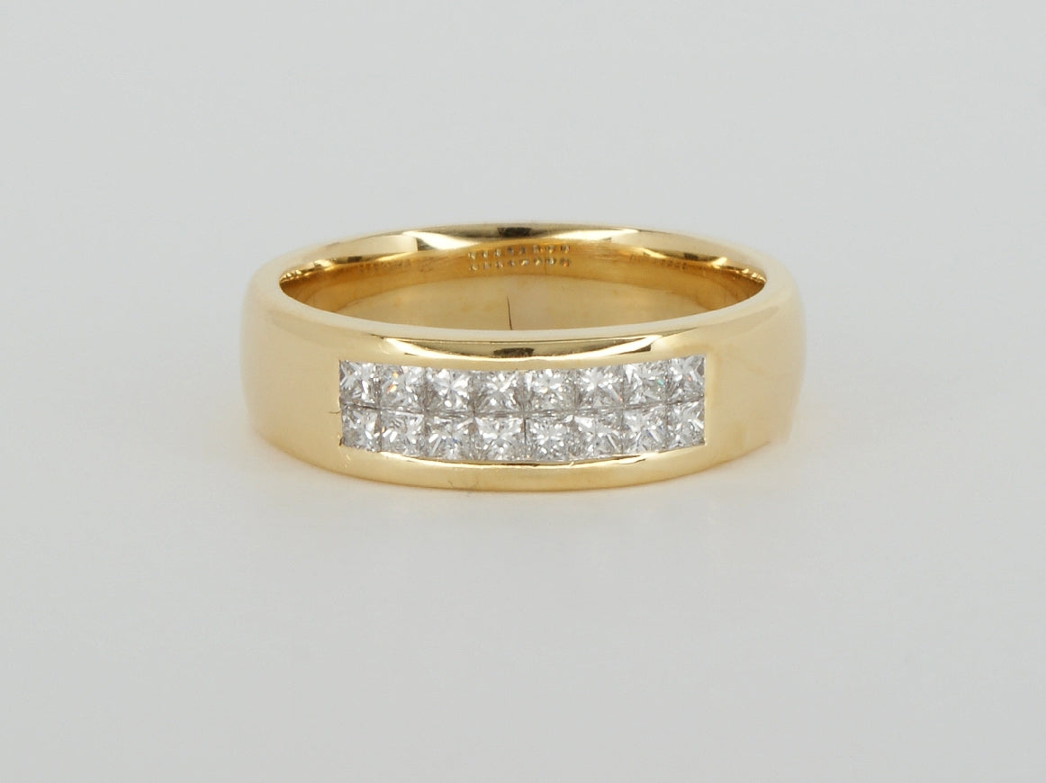18k Yellow Gold 16 Diamonds Diamond Ring Availabel at The Vault Fine Jewellery 