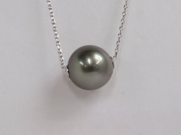 18K White Gold Tahitian Pearl Necklace
